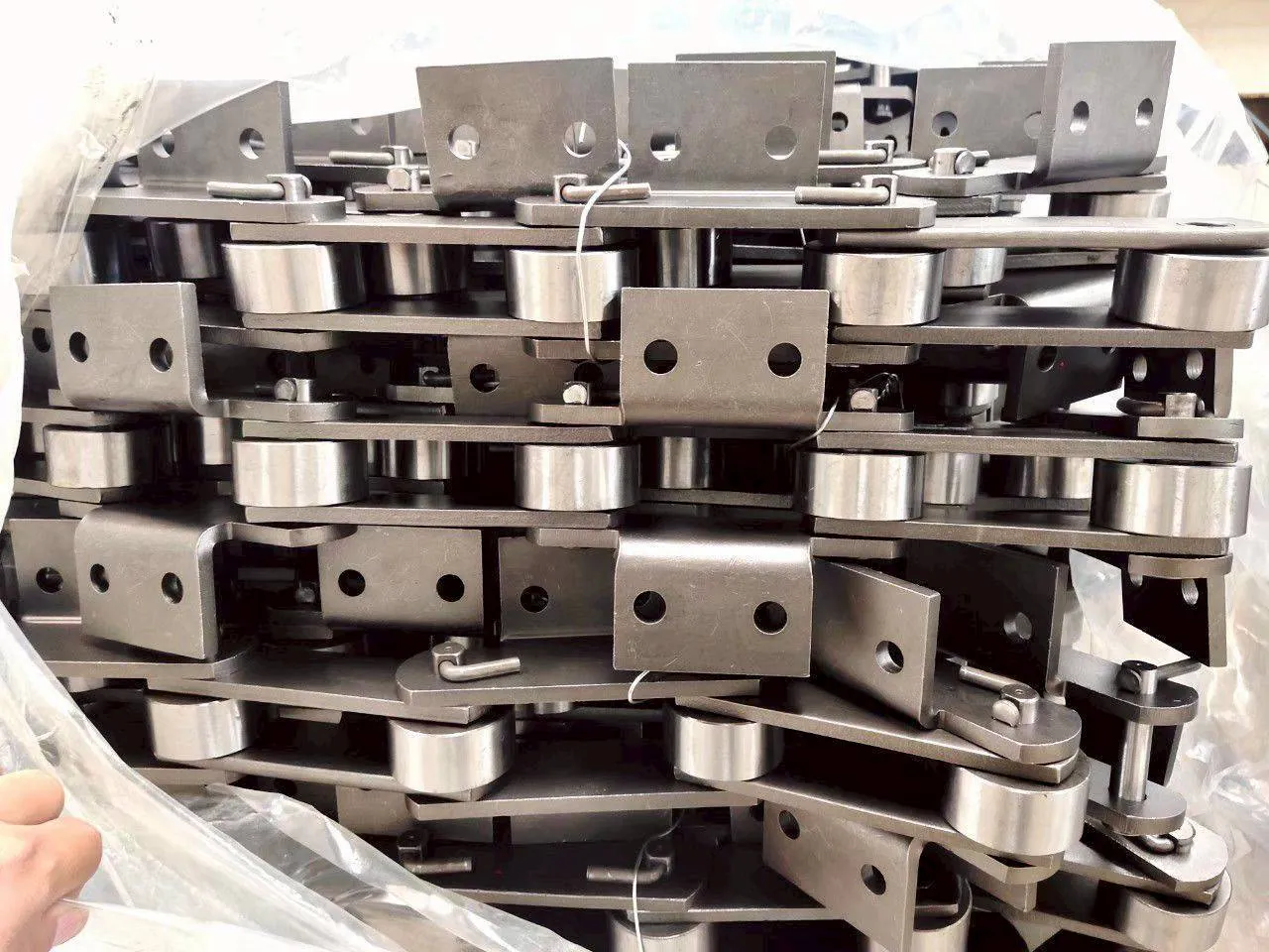 roller chain และ roller chain components